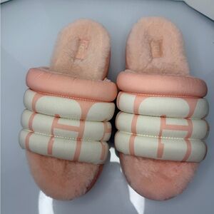 UGG MAXI SLIDE PLATFORM SANDAL WOMEN SIZE 8 US PINK LOGO PUFF SATIN WOOL SLIPON